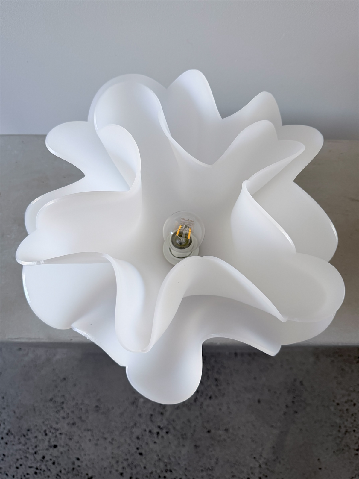 Peony Lamp (Frosted White)